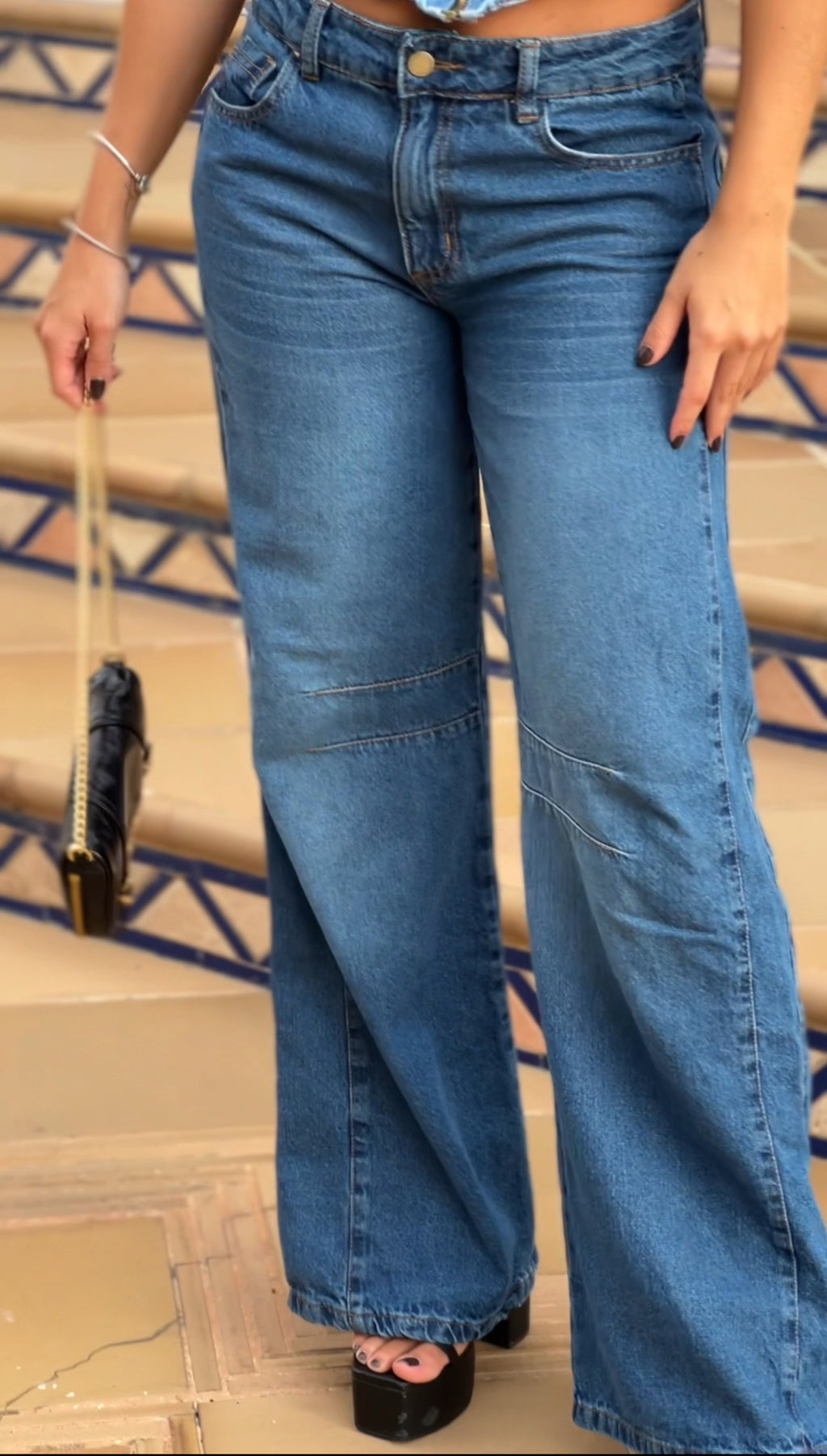 Jean Semi descaderado